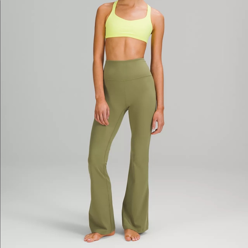 Lululemon Groove Super-High-Rise Flared Pant Nulu